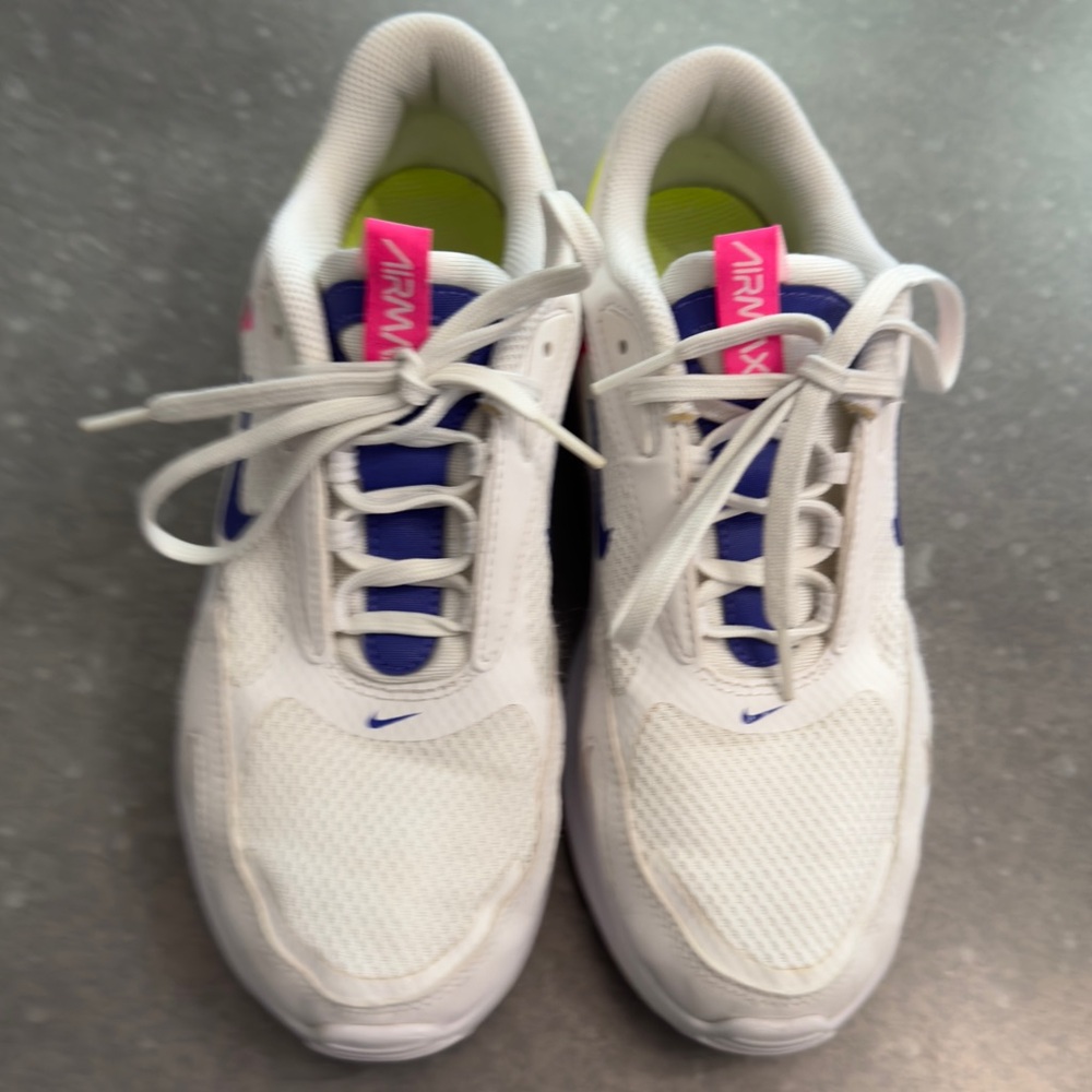Nike Air Max Bolt AMD White Indigo Burst Pink Blast Women sneakers